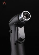 Chalumeau compact, idéal pour les activités en extérieur