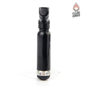 Accessoire essentiel, briquet tempête compact et pratique