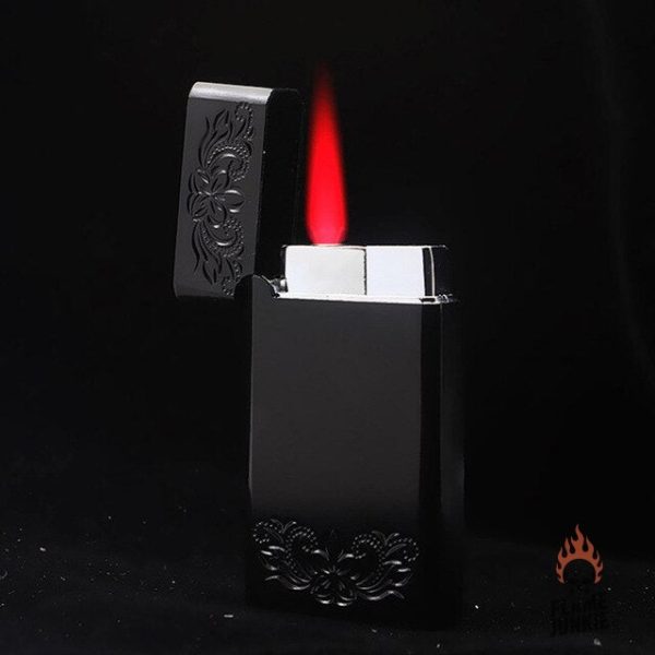 Briquet Tempête, accessoire essentiel pour aventuriers
