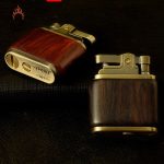 Briquet en bois avec finition rétro