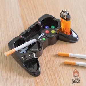 Accessoire de jeu, cendrier original pour collectionneurs