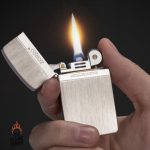 Briquet de luxe, accessoire essentiel pour fumeurs raffinés